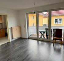 Neu renovierte Zweizimmerwohnung mit Einbauküche und Balkon - Wardenburg