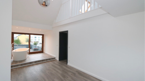 Foto - Hochwertig sanierte Haus-im-Haus Einheit mit zwei Dachterrassen