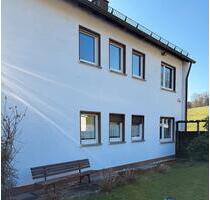 Erdgeschoss Wohnung - 1.100,00&nbsp;EUR Kaltmiete, ca.&nbsp; 80,00&nbsp;m&sup2; in Siegen (PLZ: 57080) Eiserfeld