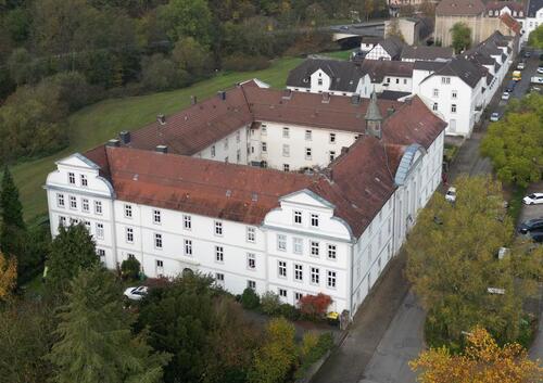 Foto - geräumige, ruhige 3 ZKB - 420,00&nbsp;EUR Kaltmiete, ca.&nbsp; 101,00&nbsp;m&sup2;