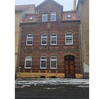 Haus mit 3 Etagenwohnungen - 111.000,00&nbsp;EUR Kaufpreis, ca.&nbsp; 165,00&nbsp;m&sup2; in Eisleben (Lutherstadt) (PLZ: 06295)