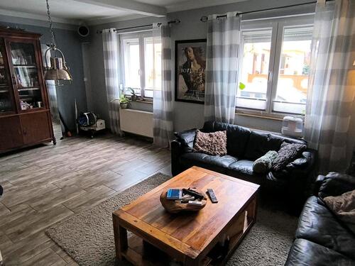 Foto - 5 Zimmer Doppelhaushälfte in Bischofsheim