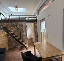 Apartment im freistehendem Gebäude - Frankfurt am Main Nord-Ost