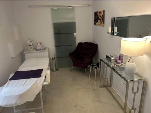 Foto - Kosmetikstudio zu Vermieten - 450,00 EUR Kaltmiete,