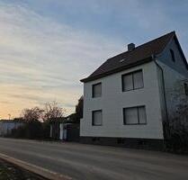 Zweifamilien haus mit Grosse Garten - Calbe (Saale)