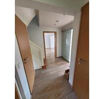 Haus zu vermieten - 900,00&nbsp;EUR Kaltmiete, ca.&nbsp; 85,00&nbsp;m&sup2; in Hönningen (PLZ: 53506)