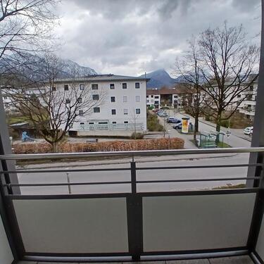 Foto - Gemütliche 1,5-Zimmer-Wohnung mit Balkon & Bergblick
