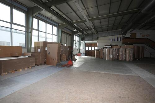 Foto - Lagerhalle in Bönnigheim - 2.200,00 EUR Kaltmiete,