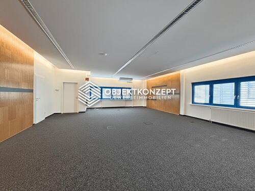 Foto - Repräsentative Gewerbeeinheit für Dienstleister, Praxis oder Büro, barrierefrei und lichtdurchflutet