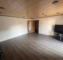 Kleine 2-Zimmer Wohnung - 375,00&nbsp;EUR Kaltmiete, ca.&nbsp; 50,00&nbsp;m&sup2; in Marktschorgast (PLZ: 95509)