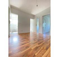 *** ERSTBEZUG NACH SANIERUNG – FAMILIEN AUFGEPASST *** Sehr helle 4-Zimmer-Wohnung mit Balkon *** - Marl Alt-Marl