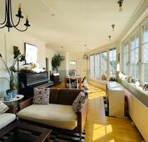 Dachgeschosswohnung mit Dachterrasse und Loggia - Berlin Pankow