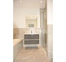 Charmante 3-Raum WE mit Balkon und EBK mit exklusiver Ausstattung, 2022 komplett saniert - Zwickau Zwickau-Nord