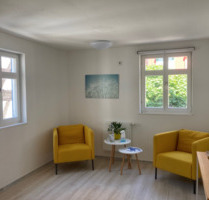 Praxisraum zu vermieten - 420,00 EUR Kaltmiete, in Emmendingen (PLZ: 79312)