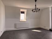 Foto - kernsanierte 3-Zimmer Wohnung inkl. neuem Bad und neuer Küche. Bald bezugsfertig!