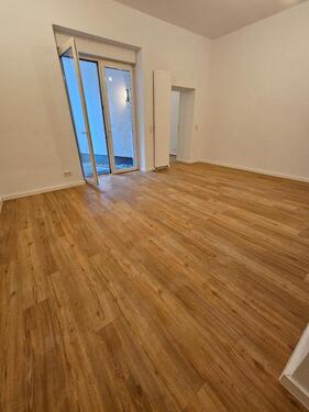 Foto - Luxuriöse & Kernsanierte 2-Zimmer Erdgeschosswhg. mit Terasse
