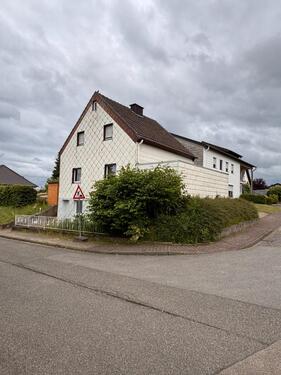 Foto - Provisionsfrei! Charmantes Einfamilienhaus mit Sanierungsbedarf