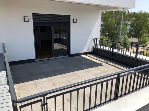 Foto - Penthouse-Wohnung 3ZKB - 1.200,00&nbsp;EUR Kaltmiete, ca.&nbsp; 90,00&nbsp;m&sup2;