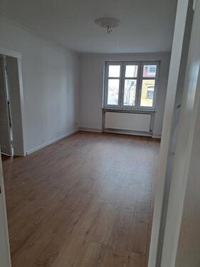 Foto - Mietwohnung (aufwändig saniert, neue schallgedämmte Fenster)