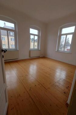 Foto - Wohnung 75m2, 1OG, Parkett, Praxis möglich