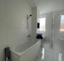 LICHTDURCHFLUTETES SCHMUCKSTÜCK IN SEHR RUHIGER UND GRÜNER LAGE - Apolda