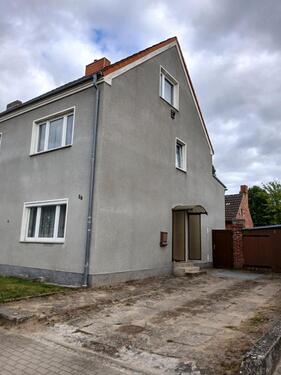 Foto - Mehrfamilienhaus mit großem Garten