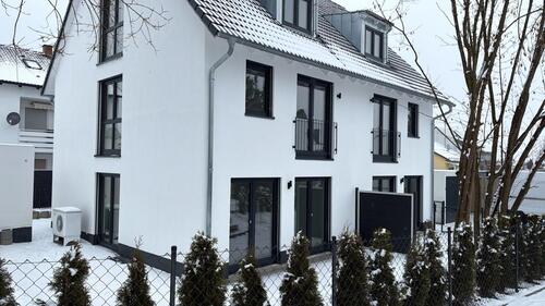 Foto - Doppelhaus - 2.200,00&nbsp;EUR Kaltmiete, ca.&nbsp; 150,00&nbsp;m&sup2;