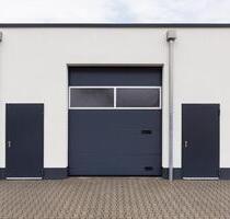 Große Garagen, Stellplätze für Wohnmobil, Boot, Oldtimer usw... - Puderbach