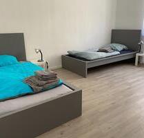 Möblierte Wohnung Pforzheim - hell & ruhig | 2-6 Pers. | WLAN | Parken