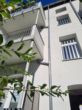 Foto - ruhige Lage - Erstbezug nach vollständiger Sanierung