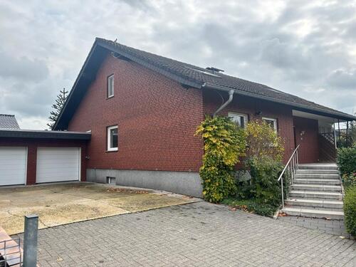 Foto - Zweifamilienhaus mitten in De - 398.000,00 EUR Kaufpreis,