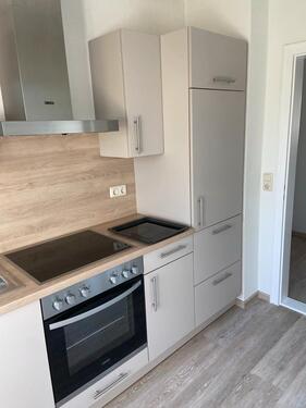 Foto - Helle renovierte 2,5 Zi Wohnung mit Balkon