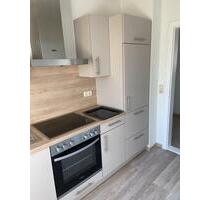 Helle renovierte 2,5 Zi Wohnung mit Balkon - Brunsbüttel