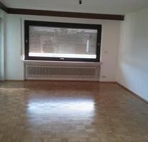 5-Zimmer-Wohnung - 650,00&nbsp;EUR Kaltmiete, ca.&nbsp; 120,00&nbsp;m&sup2; in Rottenburg an der Laaber (PLZ: 84056)