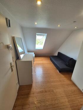 Foto - 'Provisionsfrei'1-Zimmer-Wohnung in Stuttgart-Zuffenhausen