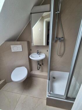 Foto - 1 Zimmer Dachgeschoßwohnung zur Miete in Stuttgart