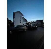 Moderne 2-Zimmer-Wohnung mit Terrassen in Niederkaufungen Moderne 2-Zimmer-Wohnung mit Terrassen in Niederkaufungen