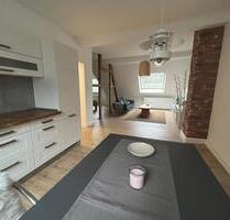 Möblierte lichtdurchflutete Wohnung mit Loftcharakter, Toplage - Wuppertal Brill