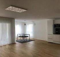 Erstbezug: Geschmackvolle 3-Zimmer-Wohnung mit gehobener Innenaus - Bietigheim-Bissingen