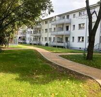 Modernisierte 3 Zimmerwohnung mit Bad und Tageslichtbad - Frankfurt am Main Mitte-Nord