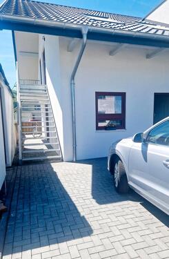 Foto - 2 Zimmer Wohnung Dachgeschoss - 800,00&nbsp;EUR Kaltmiete, ca.&nbsp; 70,00&nbsp;m&sup2;