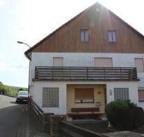 Charmantes Einfamilienhaus mit Fernblick in Sinntal-Oberzell