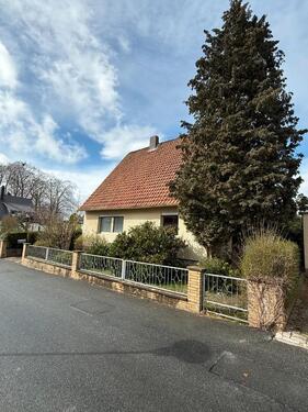 Foto - Freistehendes EFH mit Garten, Garage und viel Potenzial