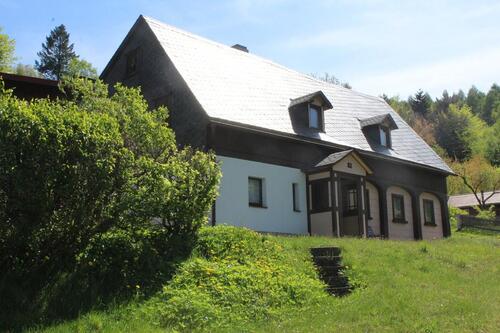 Foto - Wohnen, wo andere Urlaub machen. Ein gemütliches Umgebindehäusel.