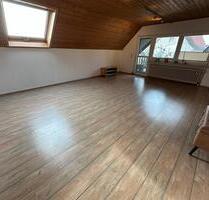 Dachgeschosswohnung - 1.000,00&nbsp;EUR Kaltmiete, ca.&nbsp; 85,00&nbsp;m&sup2; in Osthofen (PLZ: 67574)
