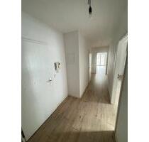 Helle 2 Zimmer Wohnung in Niederkassel Garage - Balkon - Düsseldorf Lörick