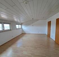 3-Zimmer-Dachgeschosswohnung mit Fernblick in Sinsheim-Steinsfurt