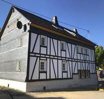 2ZKB im Zentrum von Daaden - 620,00&nbsp;EUR Kaltmiete, ca.&nbsp; 70,00&nbsp;m&sup2; in Daaden (PLZ: 57567)
