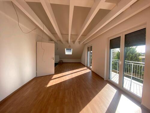 Foto - 4 Zimmer Dachgeschoßwohnung zur Miete in Kahl am Main