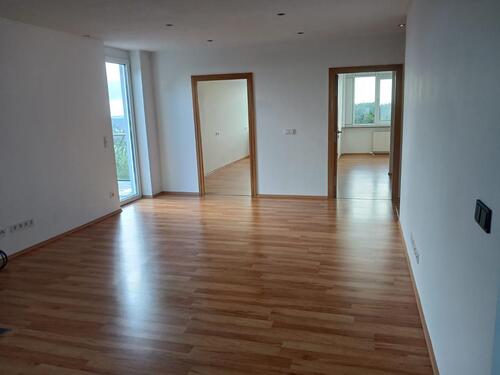 Foto - 5.5 Zimmer Maisonettenwohnung in Neuhaus am Rennweg